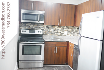 #6034754: 2 Bed/1 Bath  ($1,995/month)